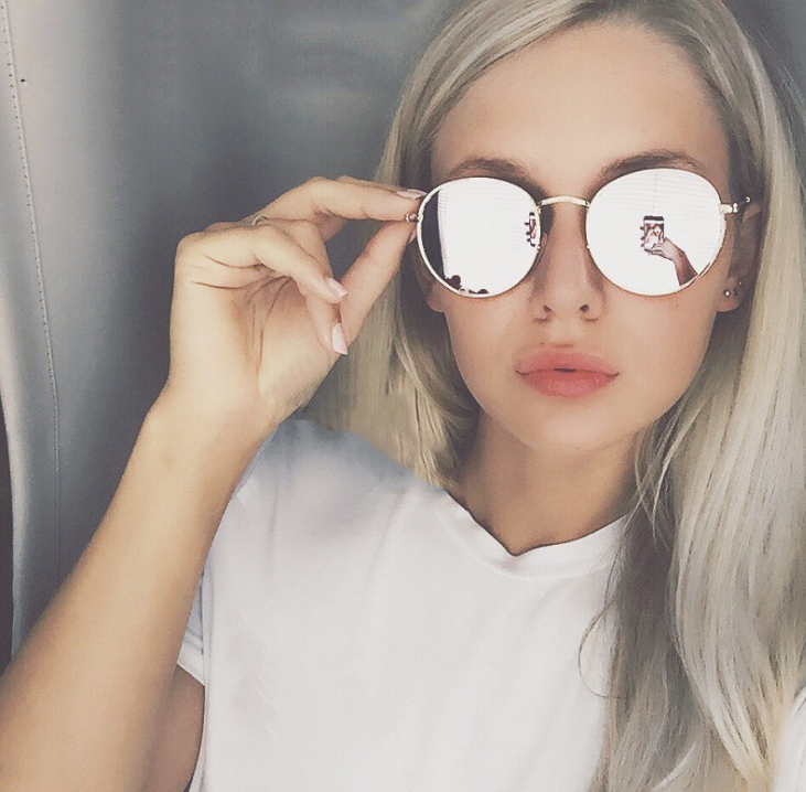 Women Retro Sunglasses - Trendy Tinted UV Protection