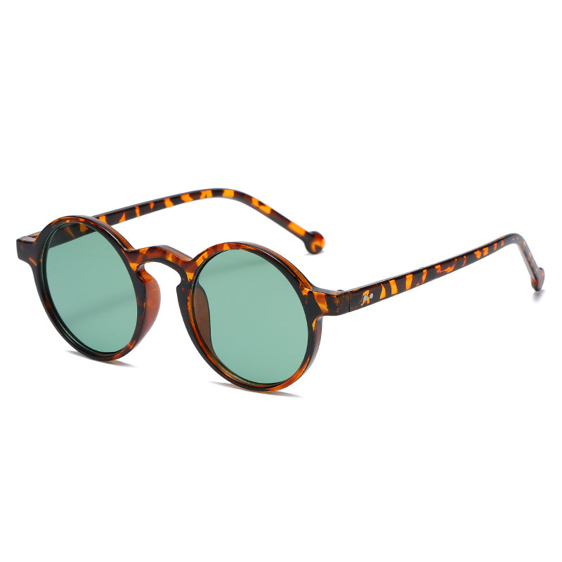 Stylish UV Protection: Small Round Frame Sunglasses - Leopard