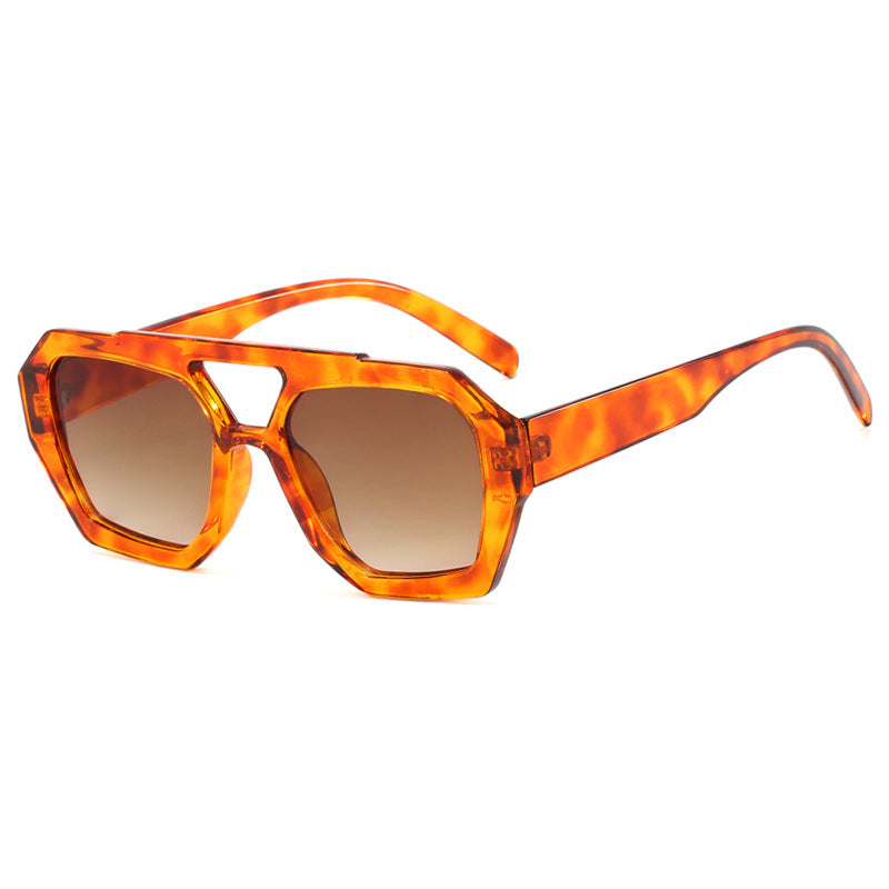 Big Frame Leopard Sunglasses - Bold Style & UV Protection